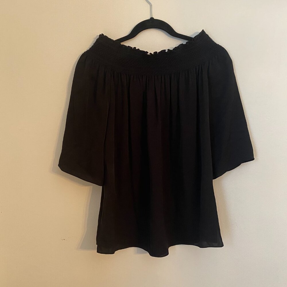 Theory Black Elistaire Off The Shoulder 100% Silk Blouse Top Black Size P (XS) - Picture 3 of 6